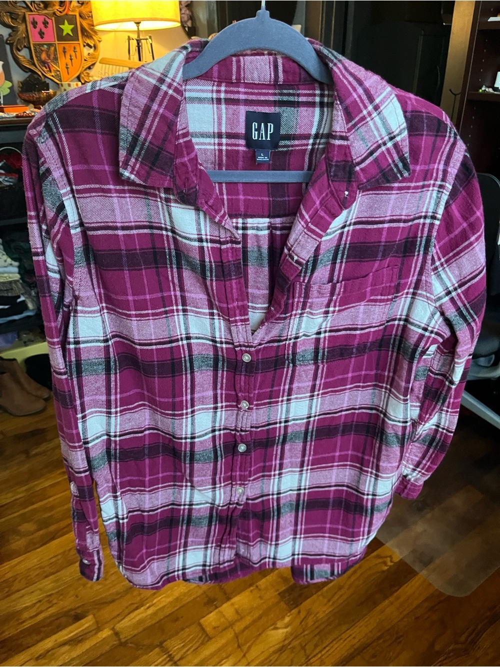 Gap- Dark Pink Plaid Soft Flannel Shirt Large - Picture 10 of 11